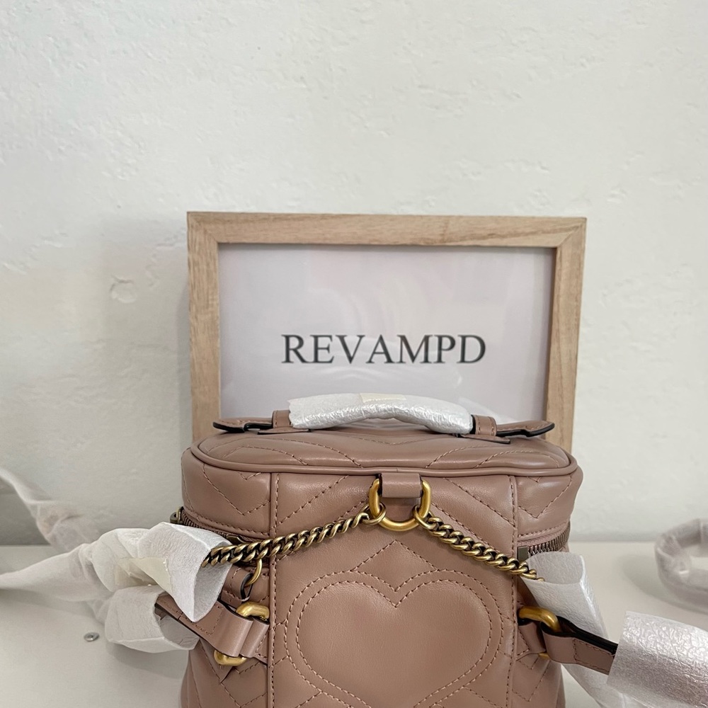 Brand new and authentic Gucci vanity backpack - Picture 3 of 3